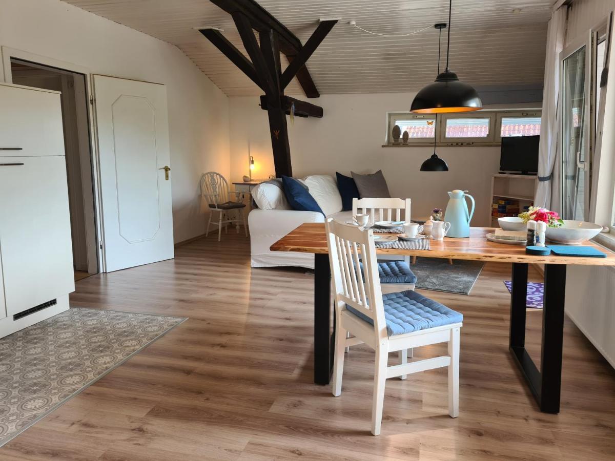 Tom Olen Stien - Heidjer Ferien Appartement Oldendorf  Buitenkant foto